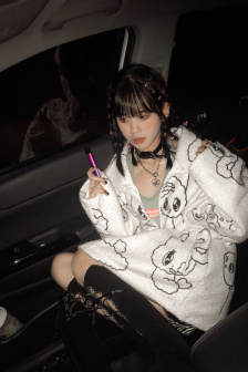 爱上琉璃苣女孩全集